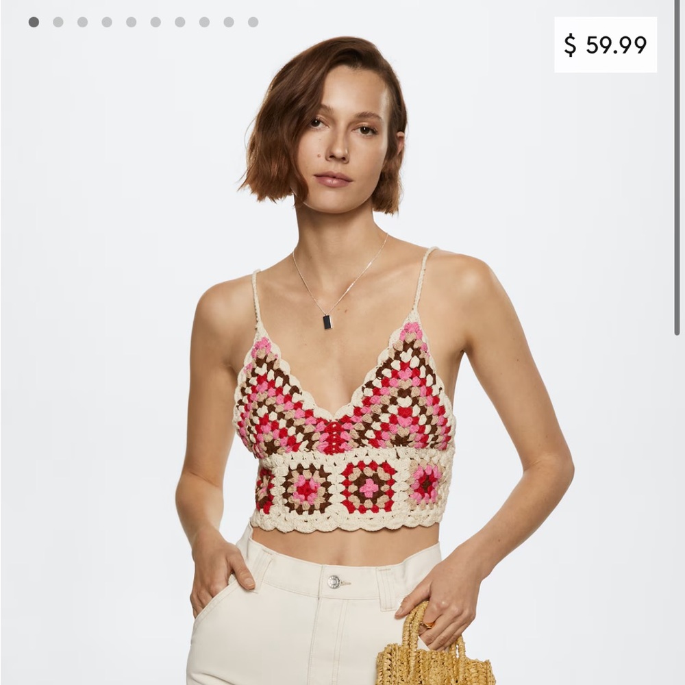 BNWT - crotchet top.